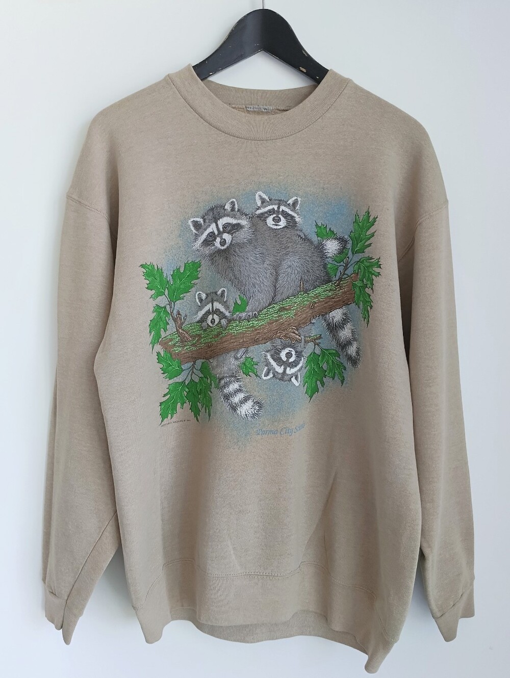 Vintage 1994 Fletcher's Wildlife Raccoon Family Print Brown Sweatshirt L